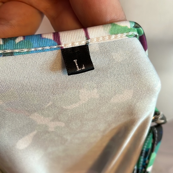 Keyhole Pattern Summer Dress - Picture 4 of 6